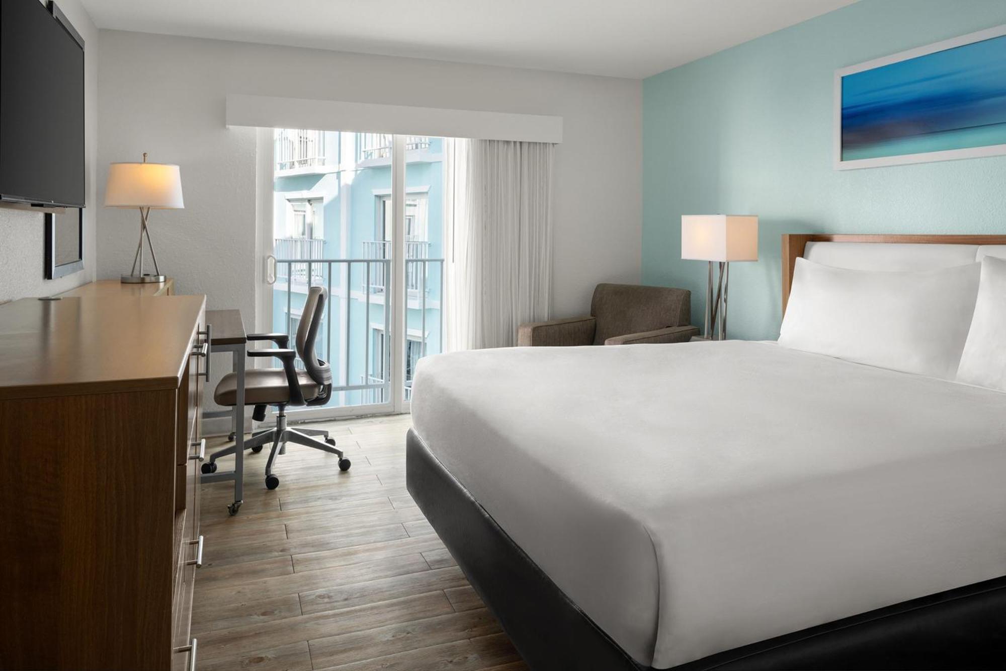 Courtyard By Marriott Nassau Downtown/Junkanoo Beach Εξωτερικό φωτογραφία