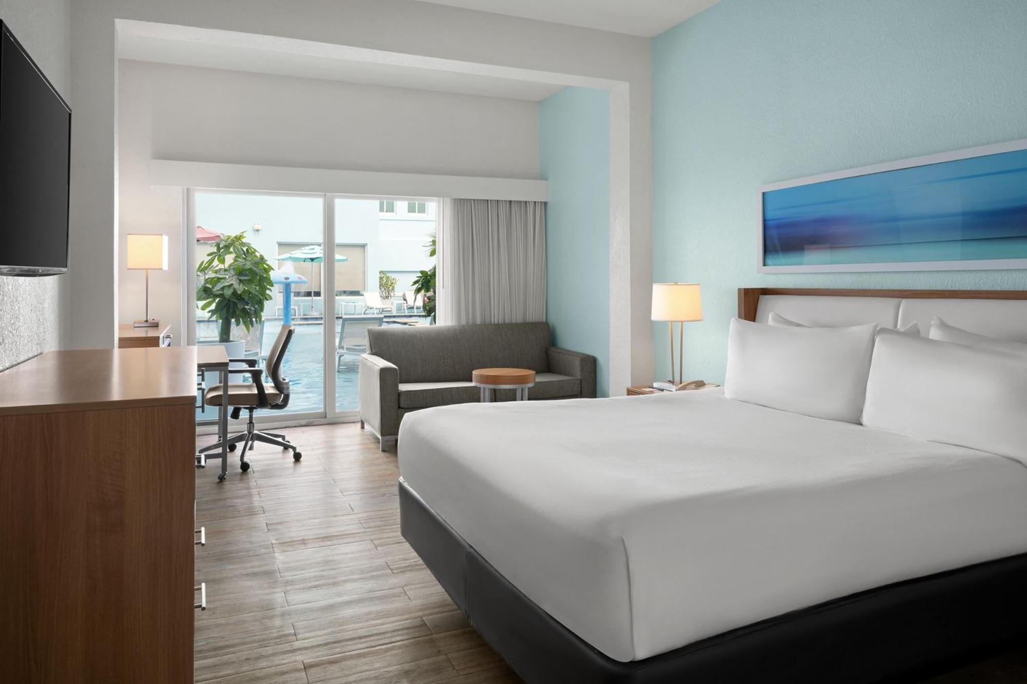 Courtyard By Marriott Nassau Downtown/Junkanoo Beach Εξωτερικό φωτογραφία