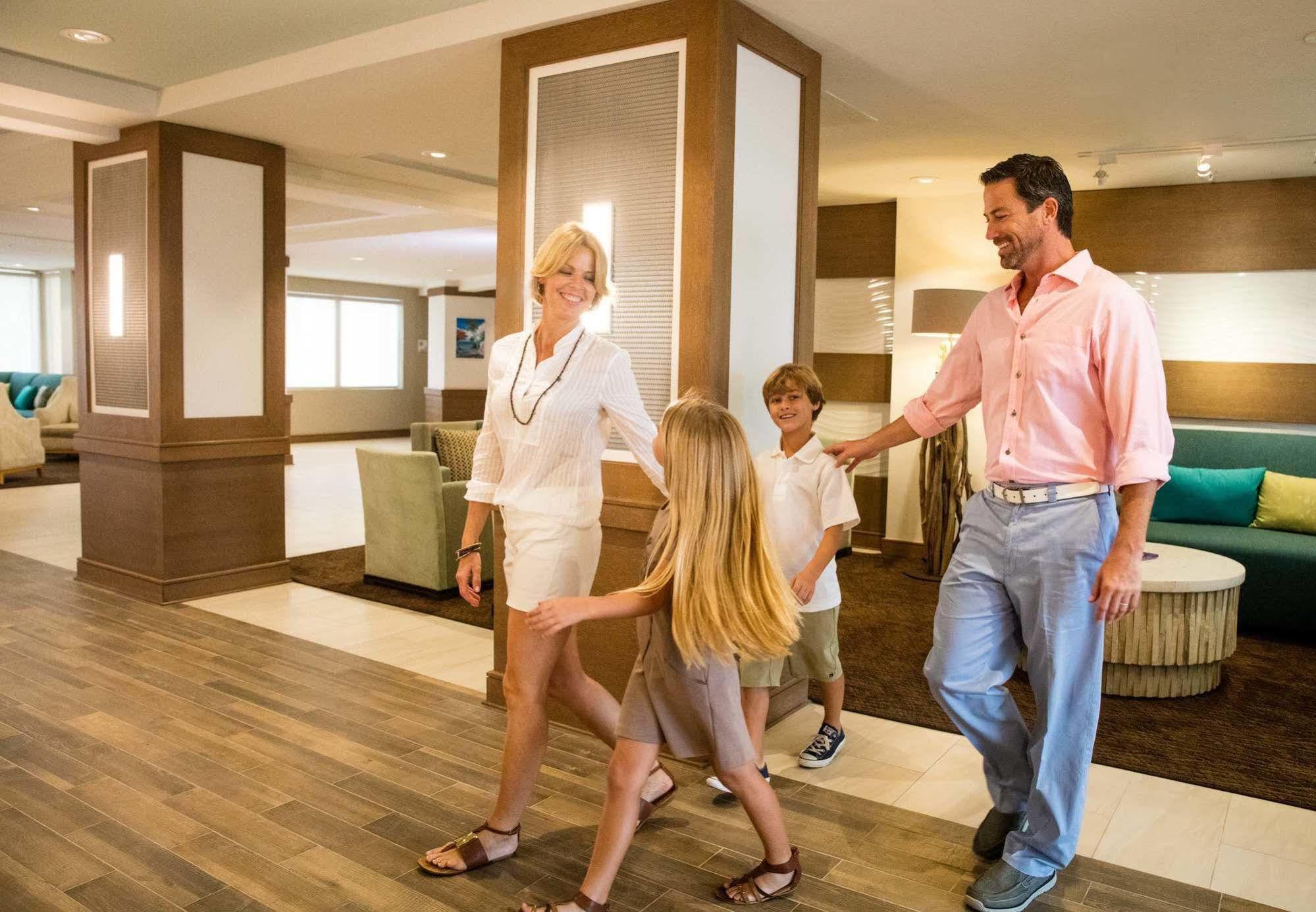 Courtyard By Marriott Nassau Downtown/Junkanoo Beach Εξωτερικό φωτογραφία